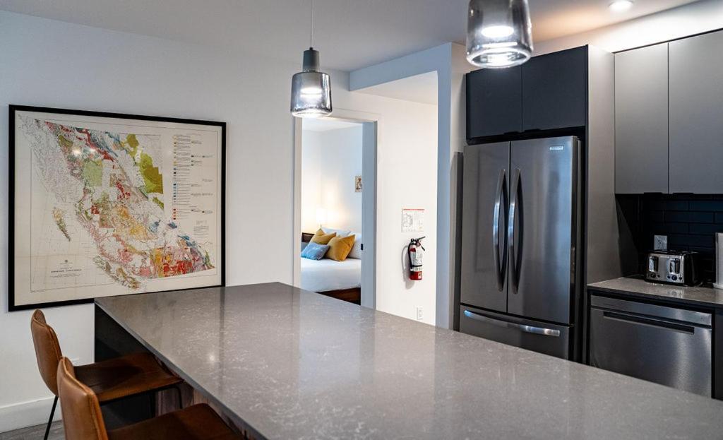 Apartamento Revel In The Stoke By Revelstoke Vacations Exterior foto